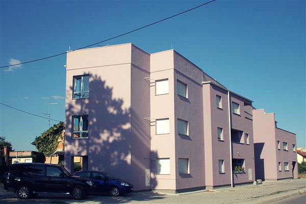  Stambena zgrada - Ivanić Grad